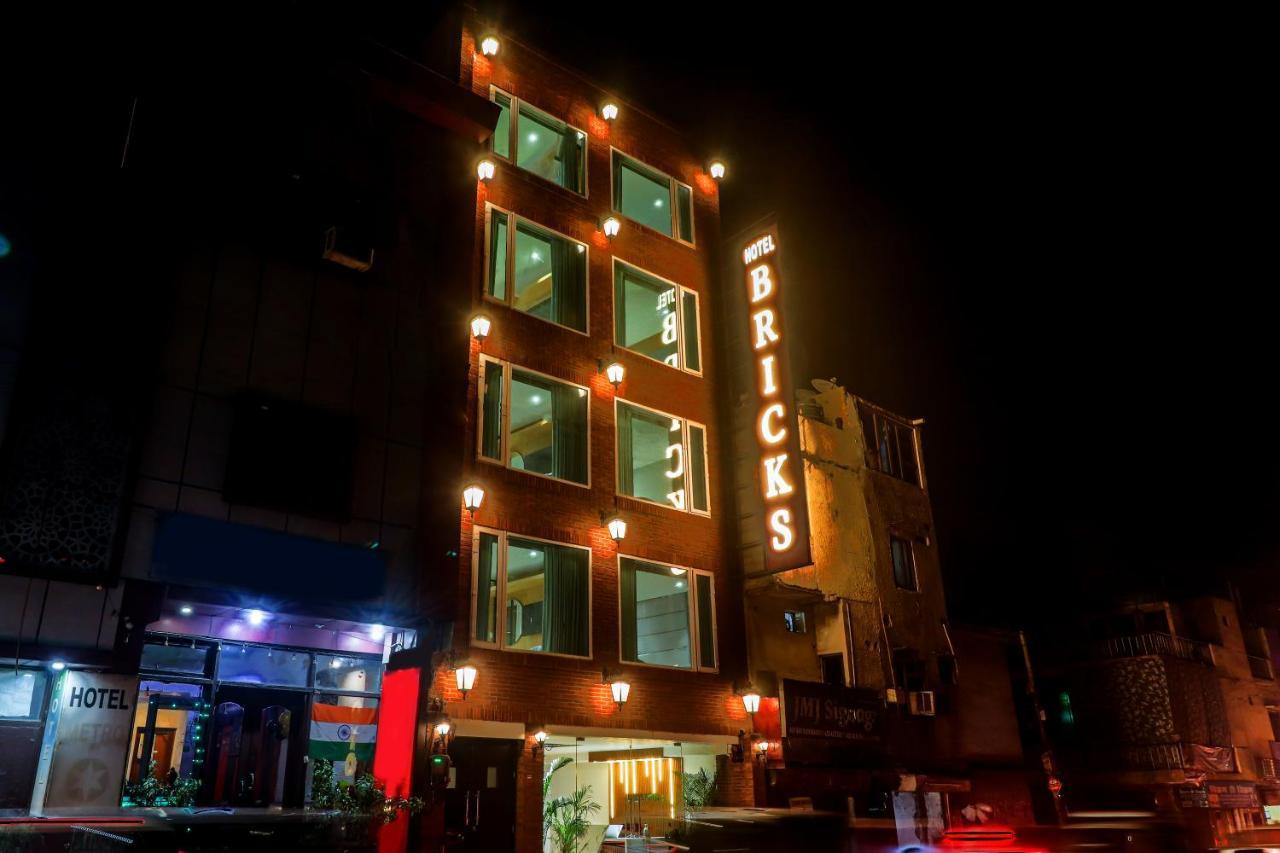 Hotel Bricks, Karol Bagh, New Delhi Luaran gambar