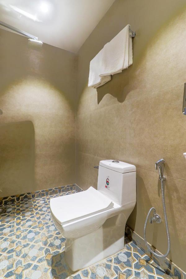 Hotel Bricks, Karol Bagh, New Delhi Luaran gambar