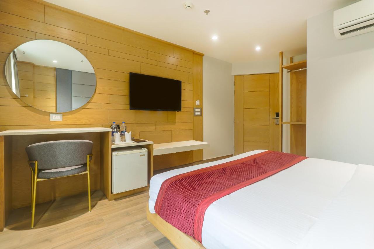 Hotel Bricks, Karol Bagh, New Delhi Luaran gambar