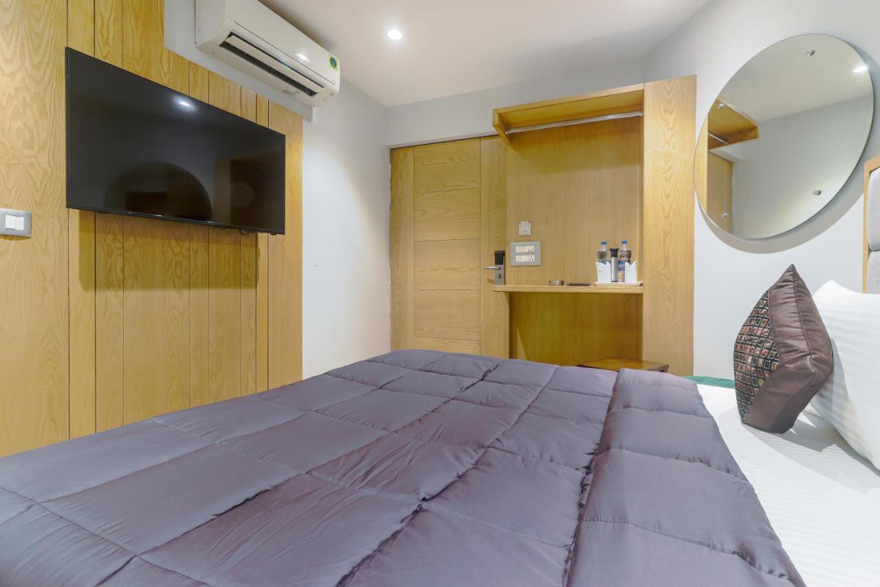 Hotel Bricks, Karol Bagh, New Delhi Luaran gambar
